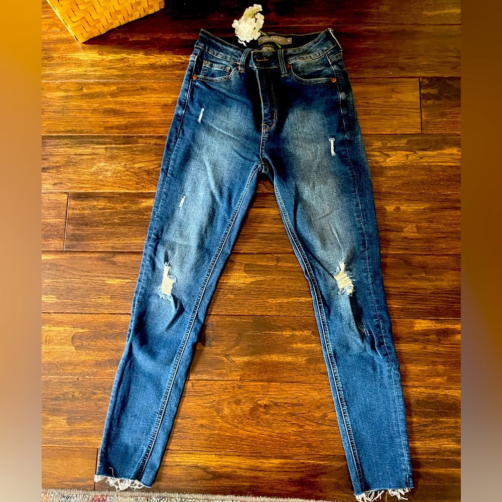 Distresses JUST USA denim size 2
